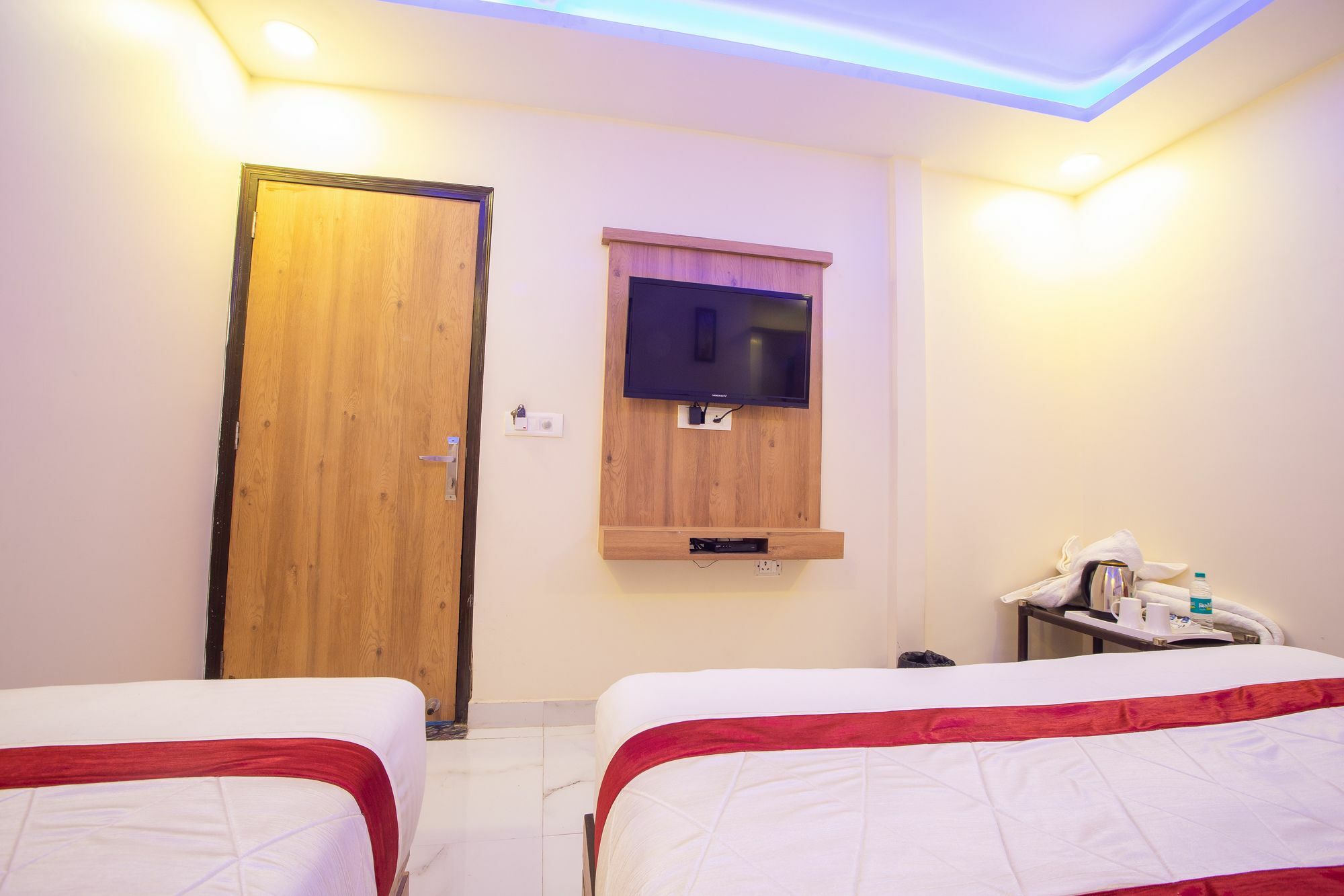 Hotel Sarthak Palace - By Pooja Hospitality Nova Deli Exterior foto