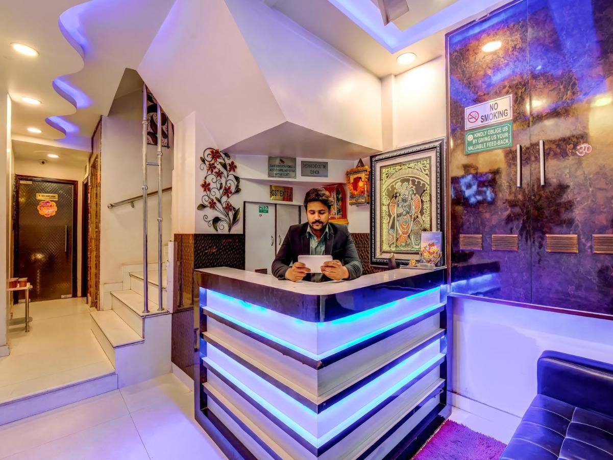 Hotel Sarthak Palace - By Pooja Hospitality Nova Deli Exterior foto