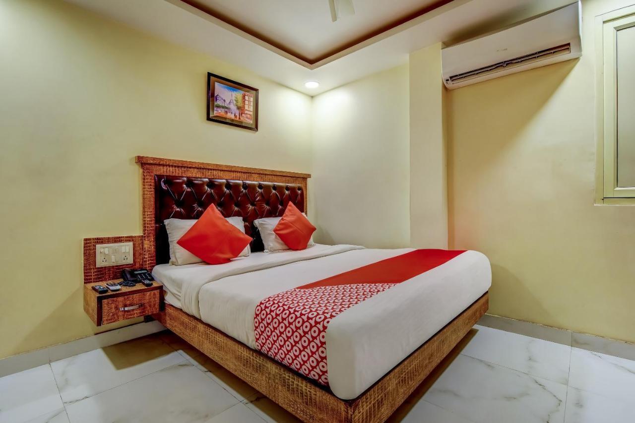 Hotel Sarthak Palace - By Pooja Hospitality Nova Deli Exterior foto