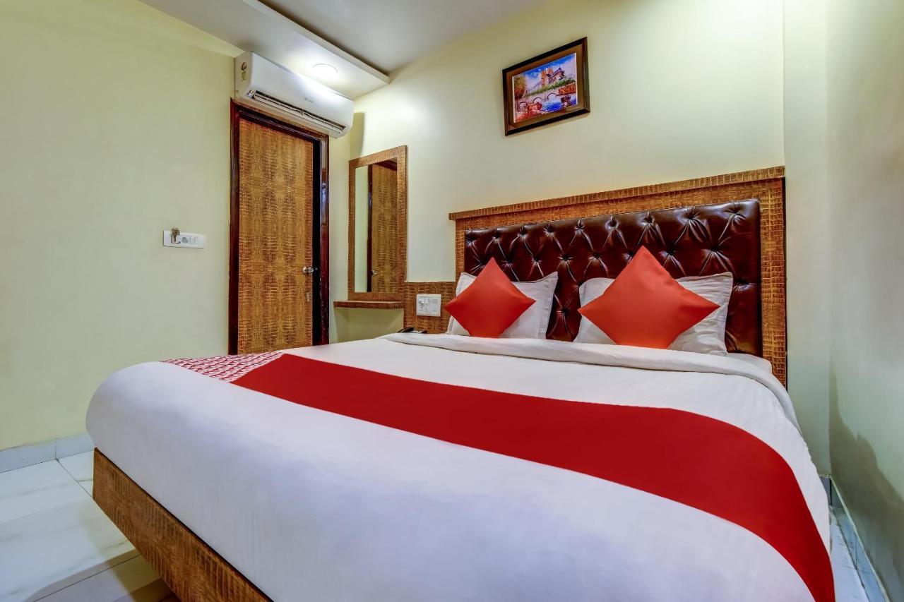Hotel Sarthak Palace - By Pooja Hospitality Nova Deli Exterior foto