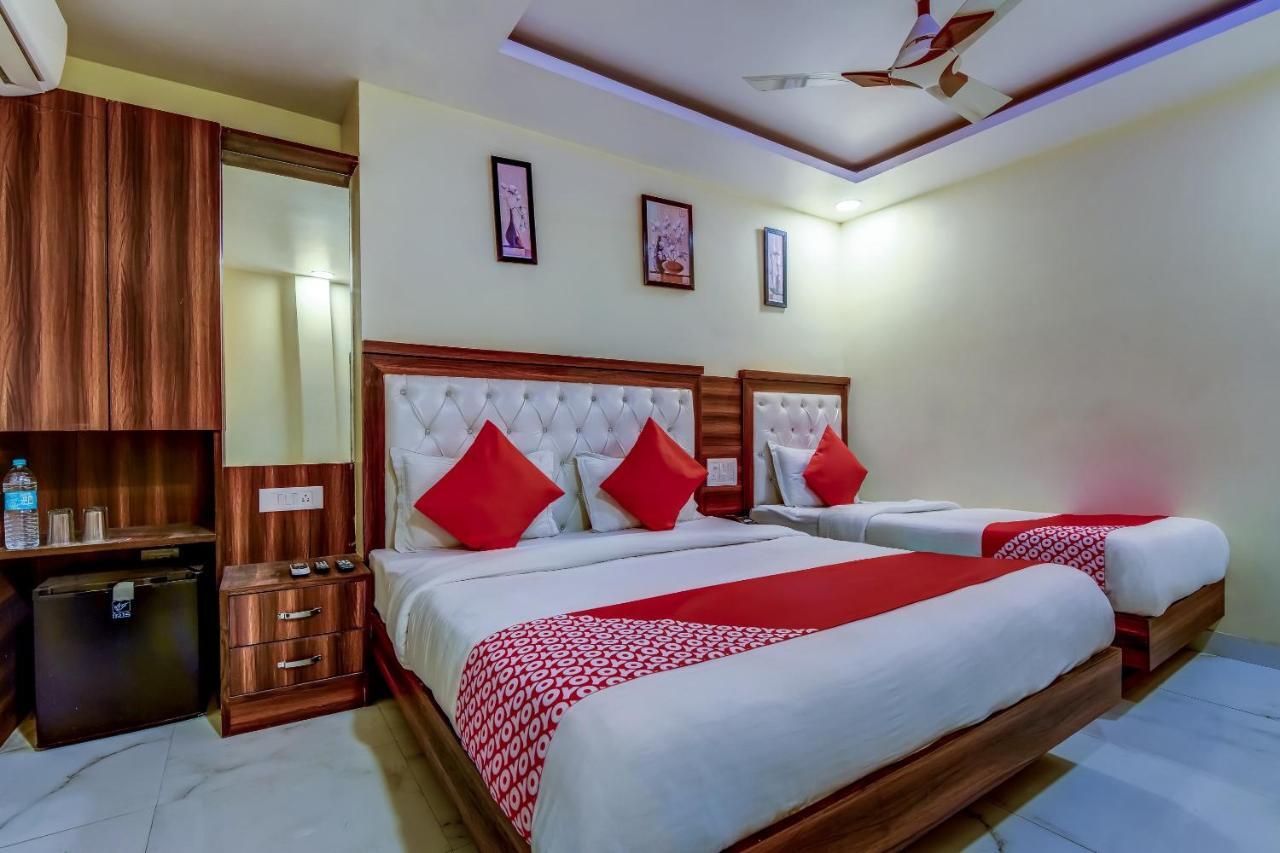 Hotel Sarthak Palace - By Pooja Hospitality Nova Deli Exterior foto